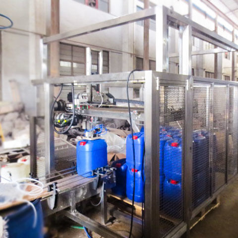 18L Electric Automatic Lube Oil Filling Machine 4 Nozzles 1-Year PLC Chemical for Honey Viscous Liquid Metal Plastic Bottle